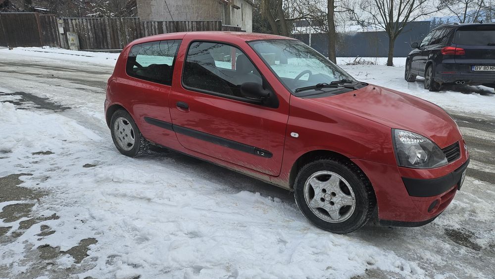 Renault Clio 2     1.2 benzina