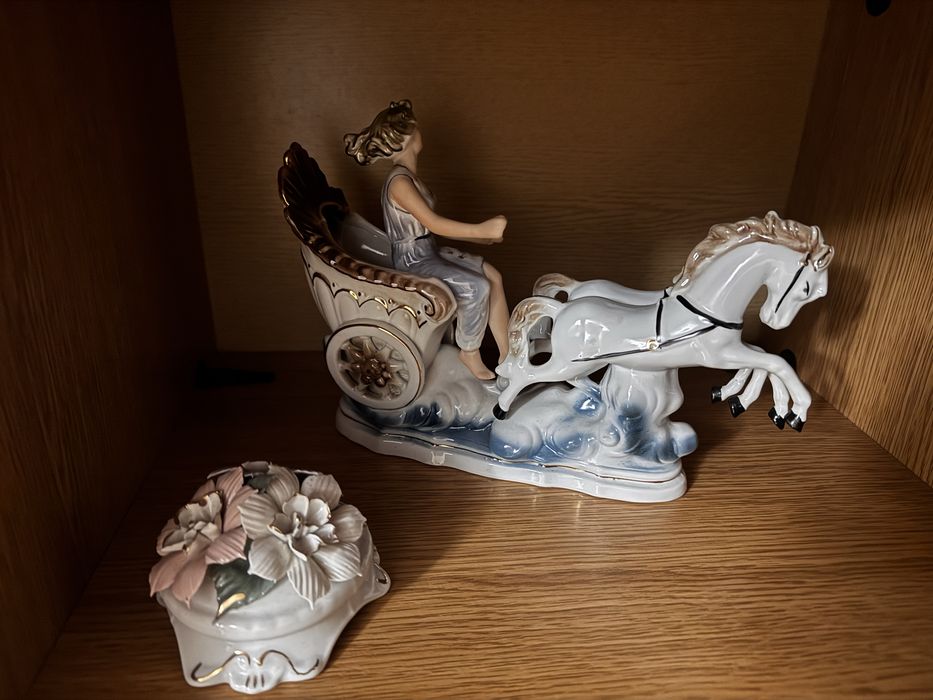 8 Bibelouri vechi ornamentale