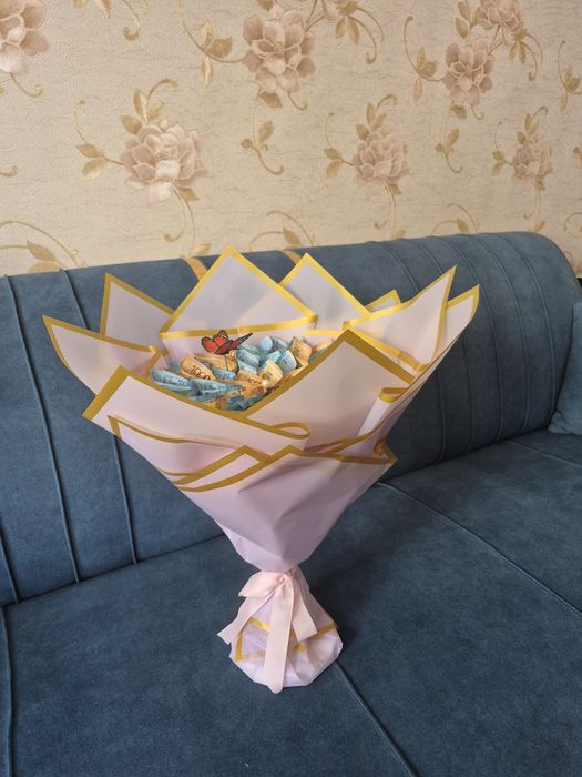 Цветы с деньгами