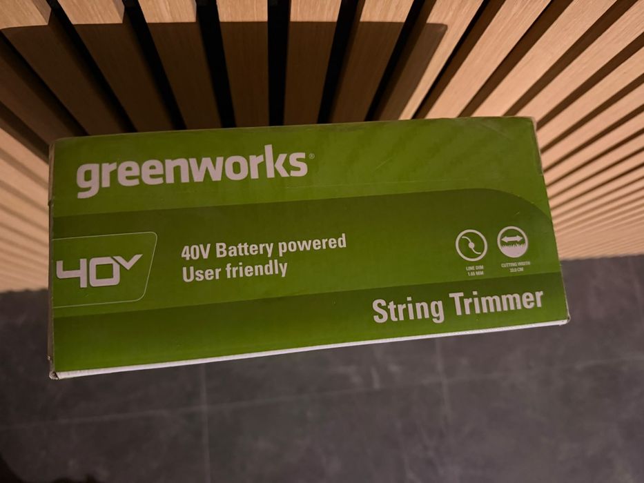 Masina De Tuns Iarba Si De Tuns Margini Fara Fir Greenworks De 40 V