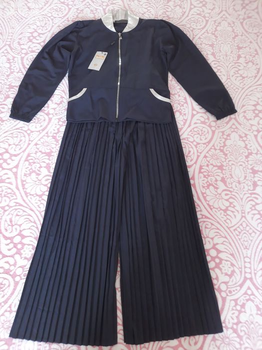 Костюм для девочки.