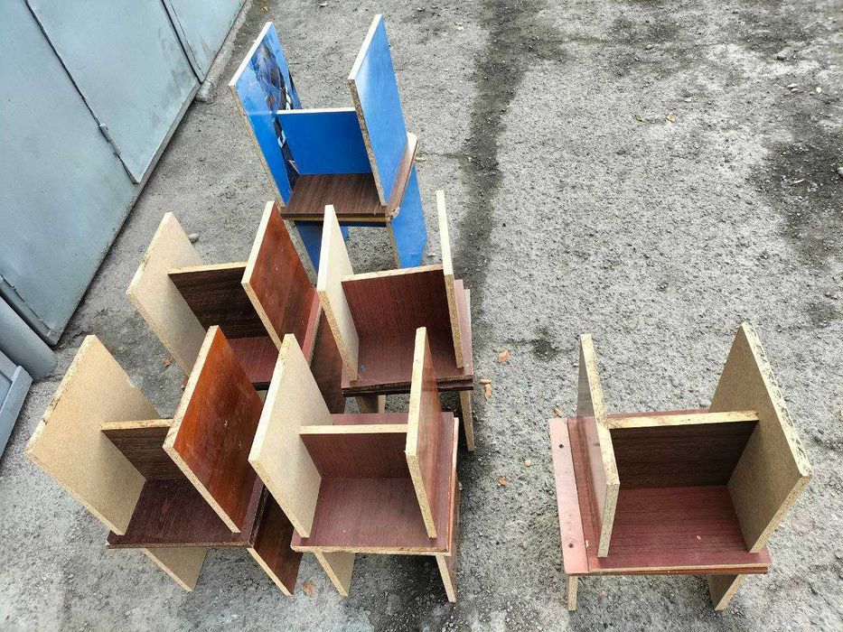 Продается табуретки.