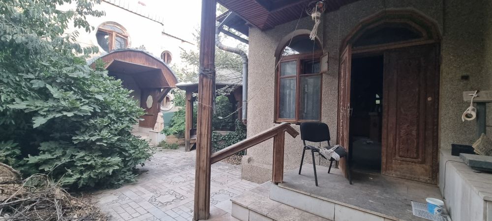 Дом в Узбекфильм
