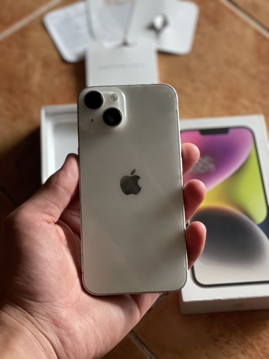 Продам Iphone 14