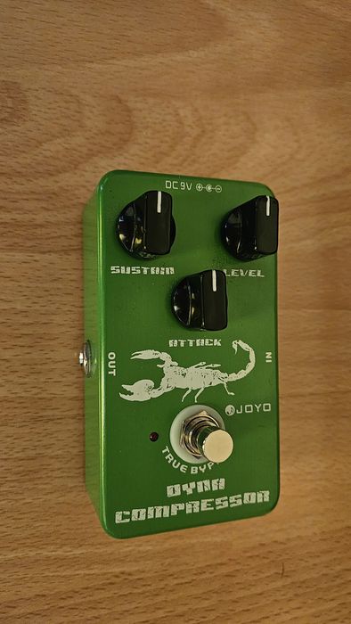Vând pedală Joyo Dyna compressor