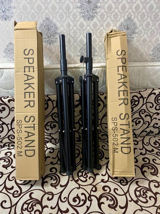 Стойки для акустическую систему