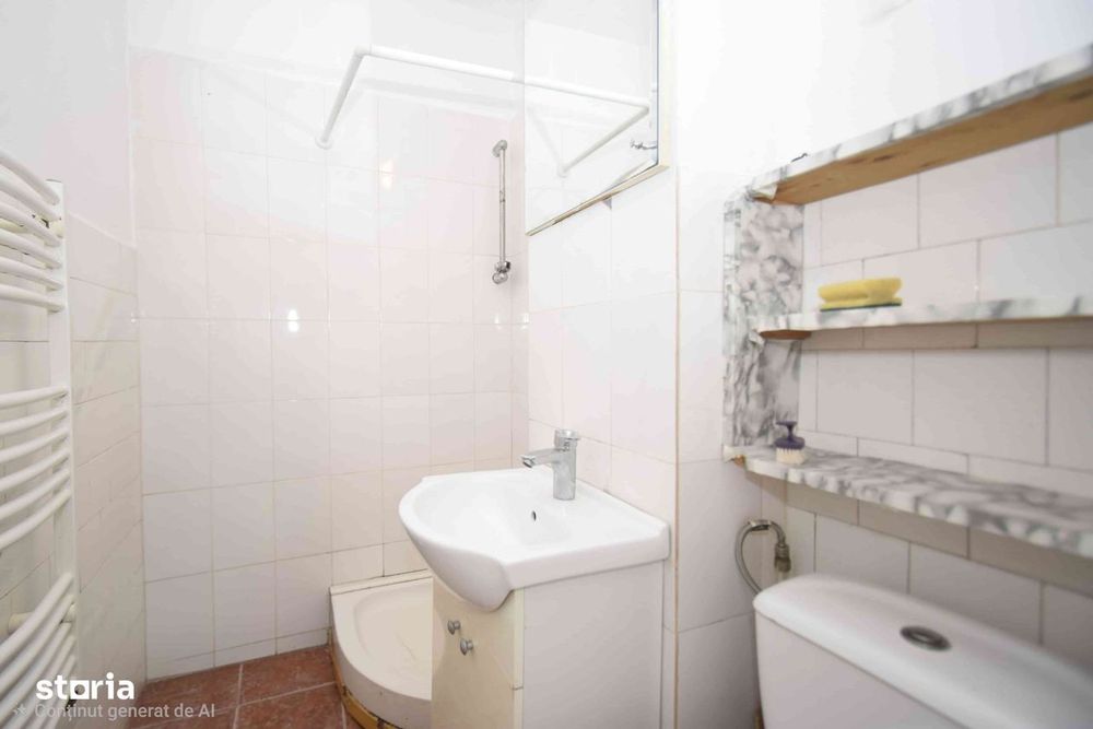 Garsonieră cu balcon și aer condiționat