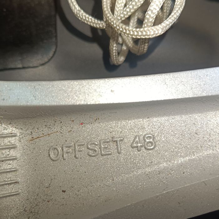 Пет оригинални лети джанти 18-ки Хюндай ИХ 35