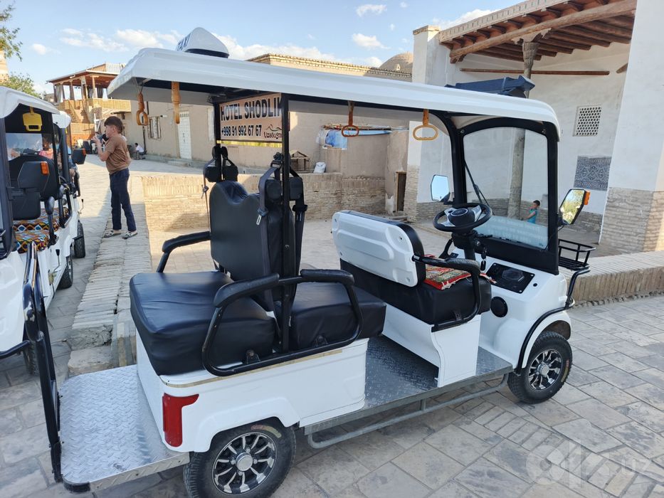 Golf car sotiladi