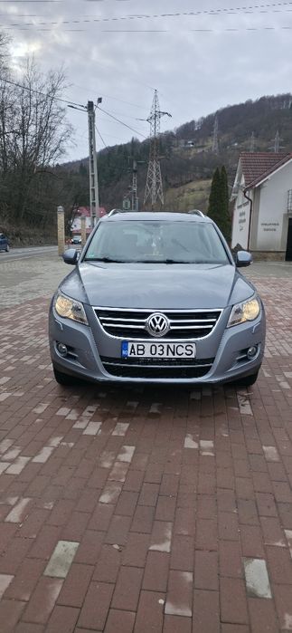 Vând Volkswagen Tiguan