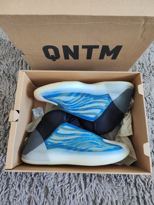 Yeezy QNTM Frozen Blue