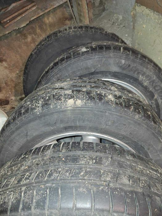 Джанти + Гуми Мерцедес 195/65/R15 летни  4 бр.