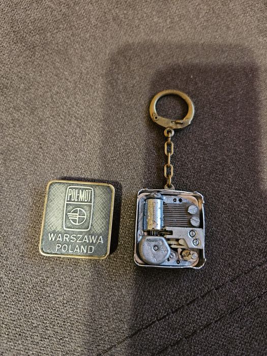 Ретро ключодържател