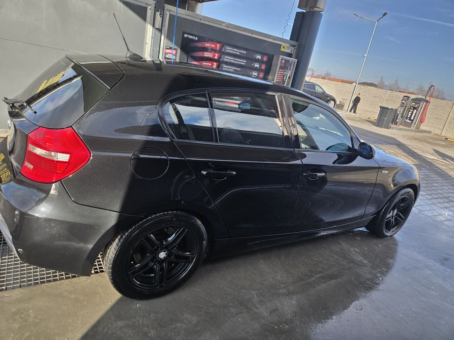 Vând BMW seria 1 automat  TVA inclus si deductibil