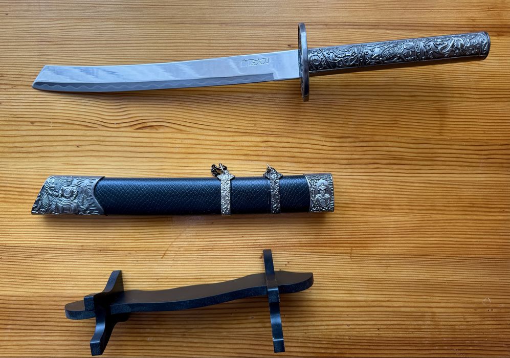 Катана с поставка - 50см/ 30см острие