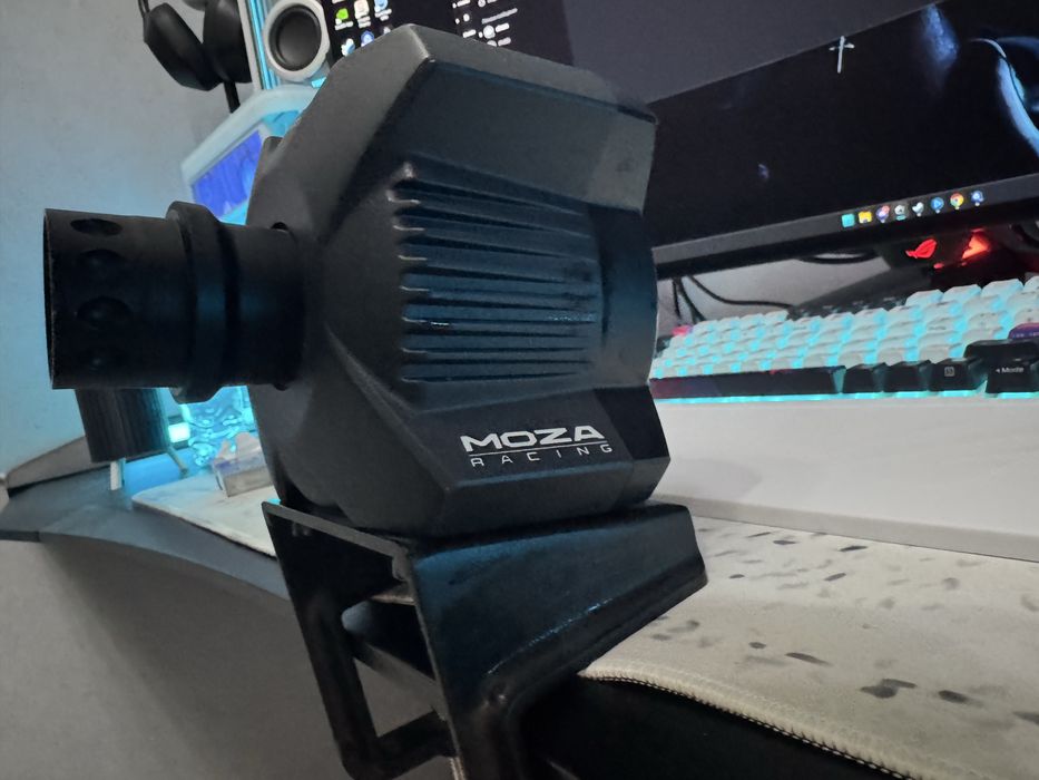 Игровой руль Moza R3 bundle