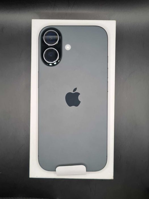 НОВ iPhone 17 256GB с 2 години гаранция