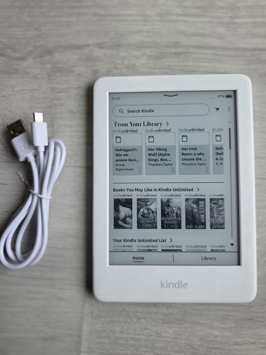 Amazon Kindle Paperwhite 10th Gen. 8GB Wi-Fi 6" eBook Reader White
