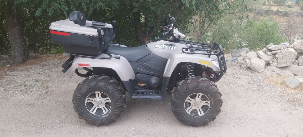 Продам arctic cat