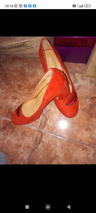 Rochii superbe in stare foarte buna