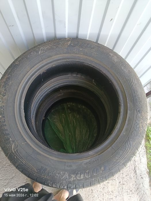 Продам шины 215/60 R16