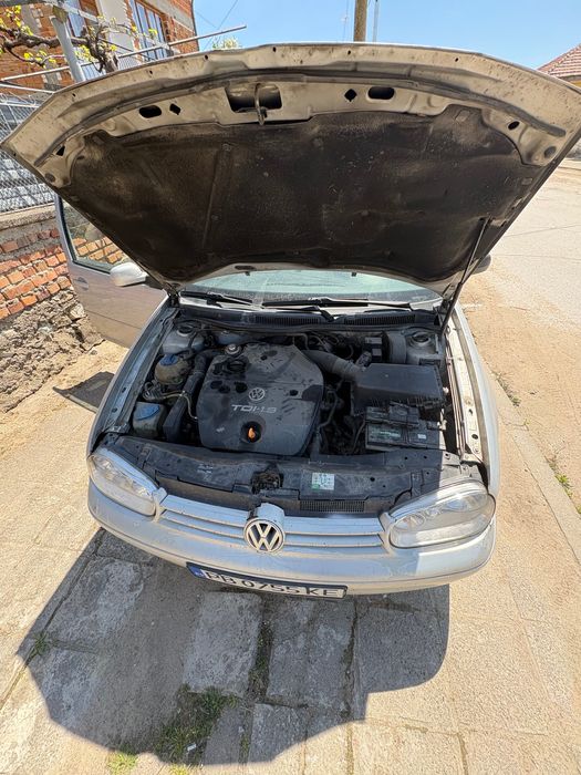 Голф 4 1.9 TDI на части или цяла