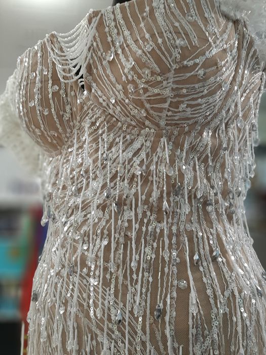 Услуги швеи,вышивальщицы