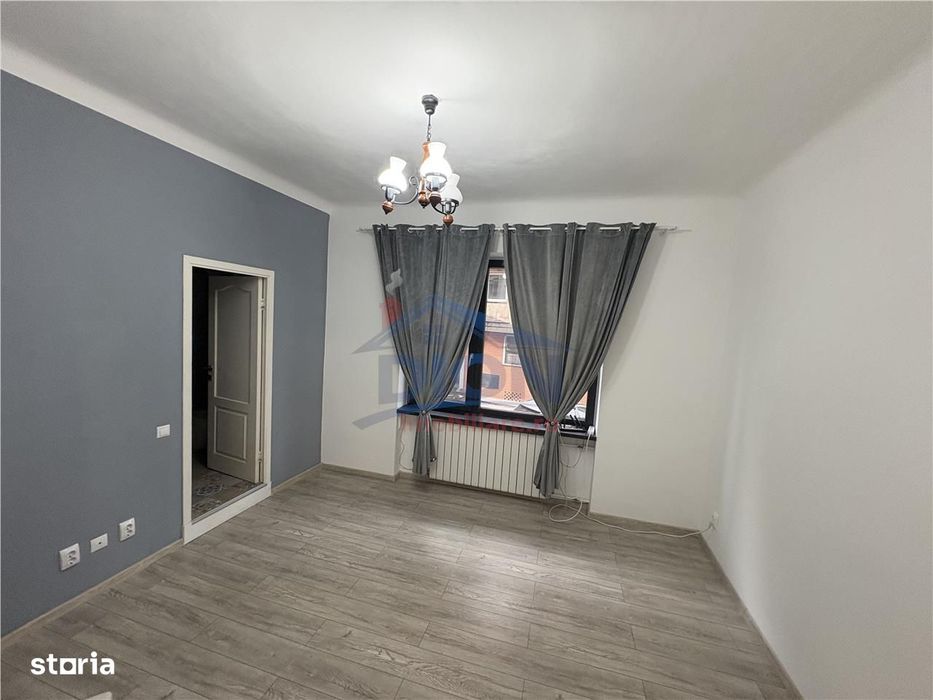 UNIVERSITATE, 3 camere, parter inalt, 61 mp, amenajat