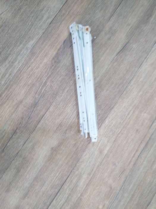 Направляющие для полок 40 см