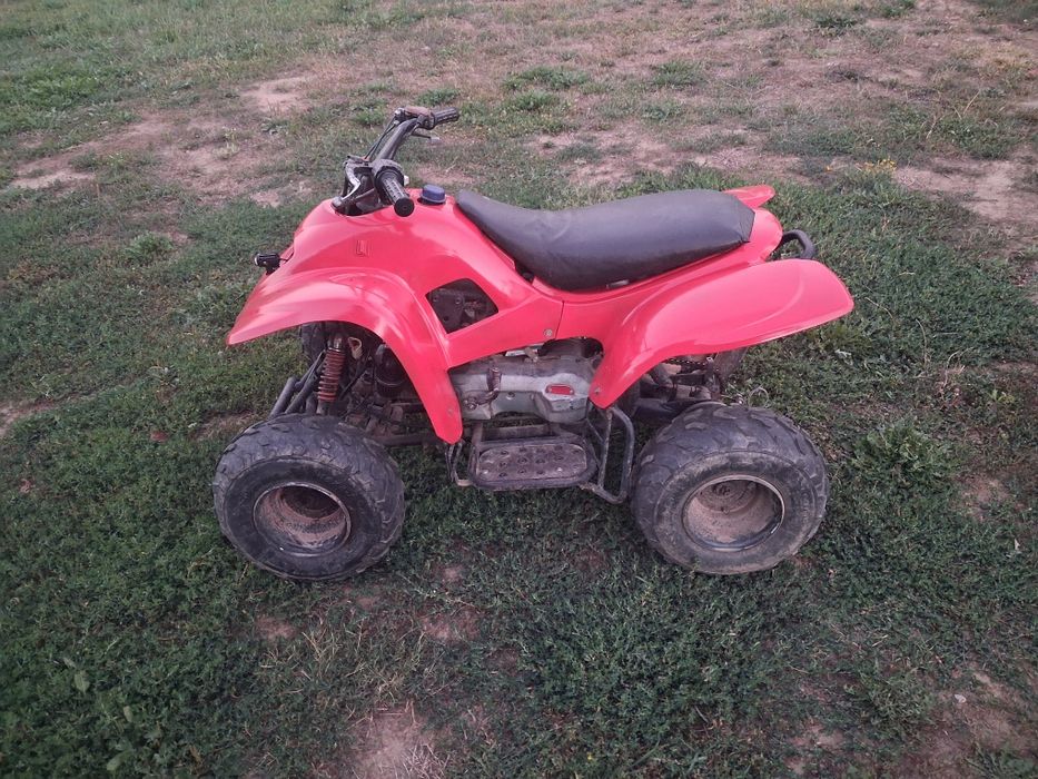 Vând atv pt copii 80cc in stare de functionare!