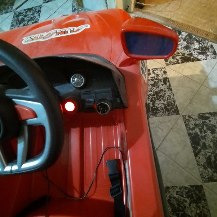 Mașină  electrică copii>3ani