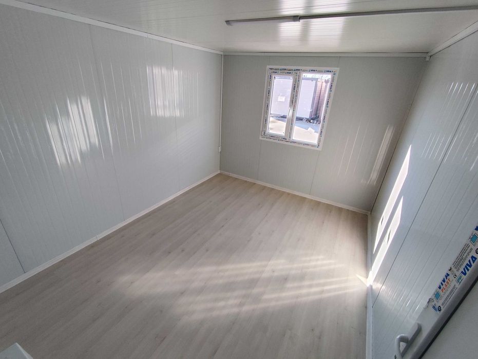 Жилищни контейнери 600/900 см със санитарен възел и кухненски бокс