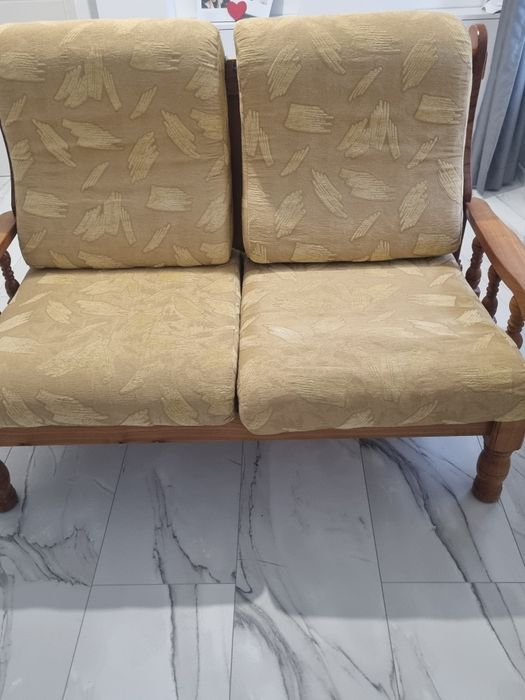 Ръчно изработени Дивани от Бряст