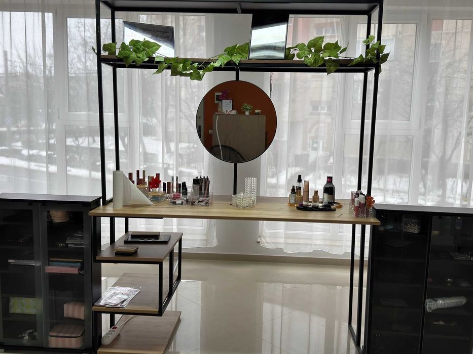 Masă profesională de machiaj cu oglindă + 2 dulapuri negre