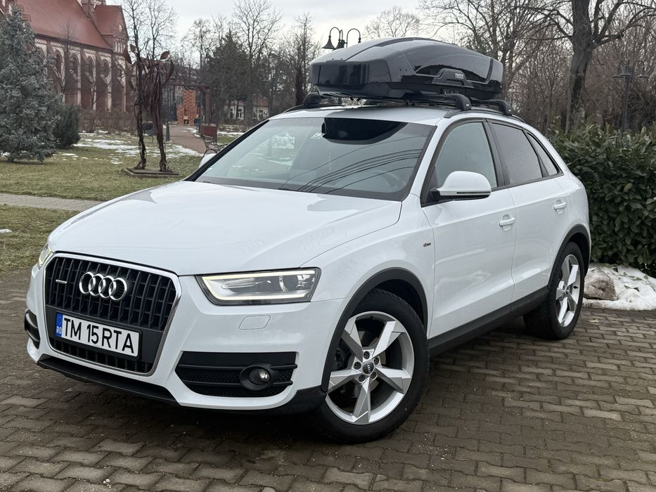 Audi q3  Quattro 2.0 tdi s line s tronic. Jante 19