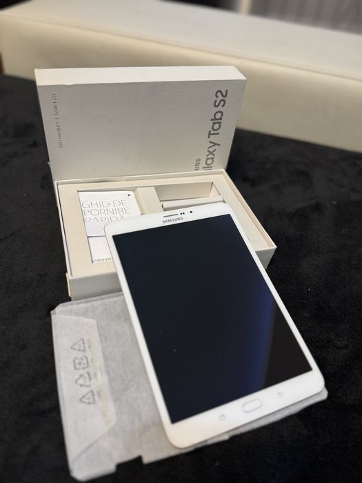 Tabletă Samsung Tab S2 32Gb WiFi + 4G Slot sim