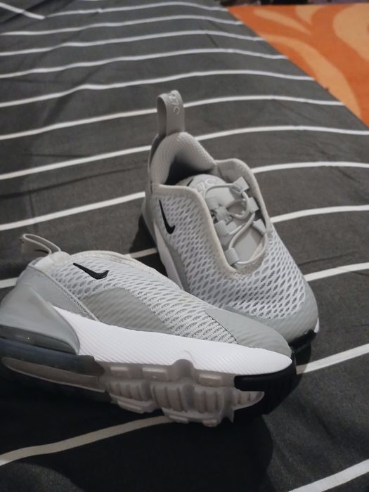 Adidași si treninguri