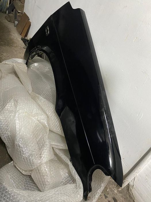 Продам крыло ваз