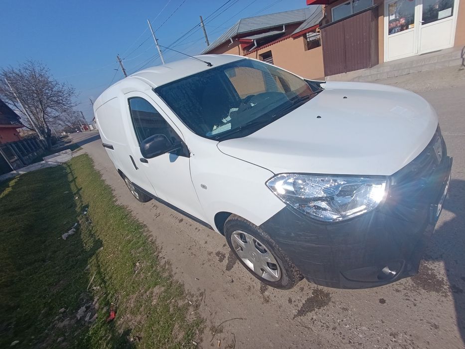 Dacia Dokker cu GPL și carlig remorcare