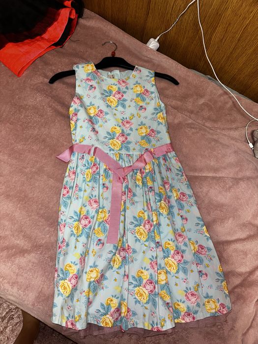 Детски рокли LC WAIKIKI, 9-10г., 134-140см