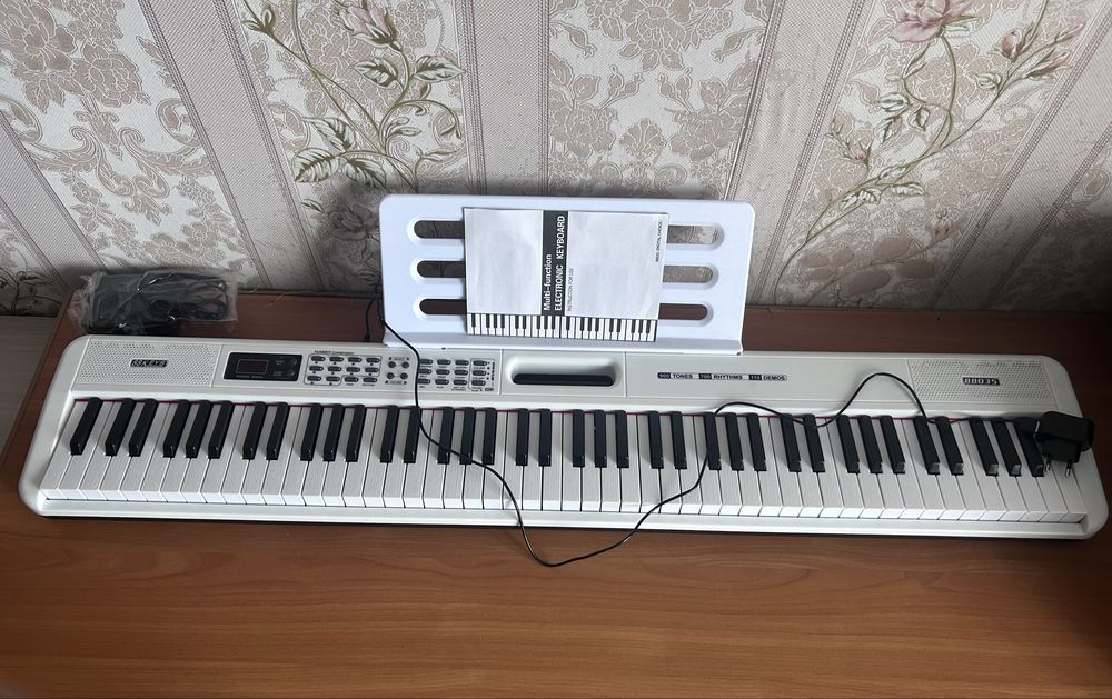 Синтезатор ON Music Maestro