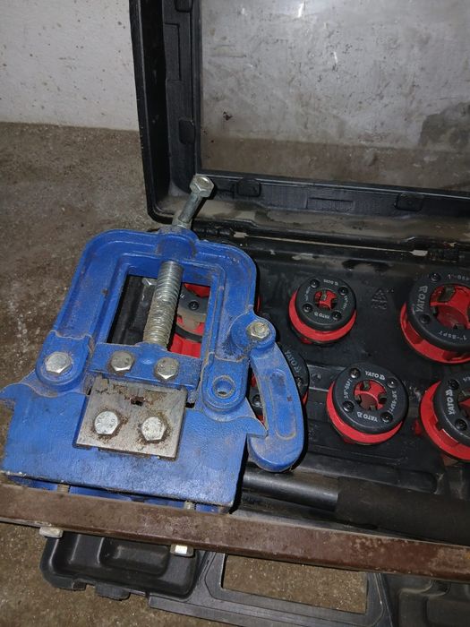 Filiera manuala +menghina