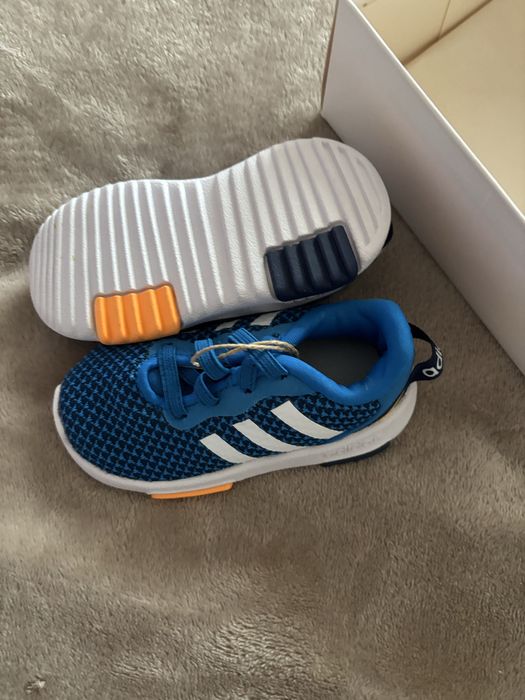 Маратонки Adidas за момче