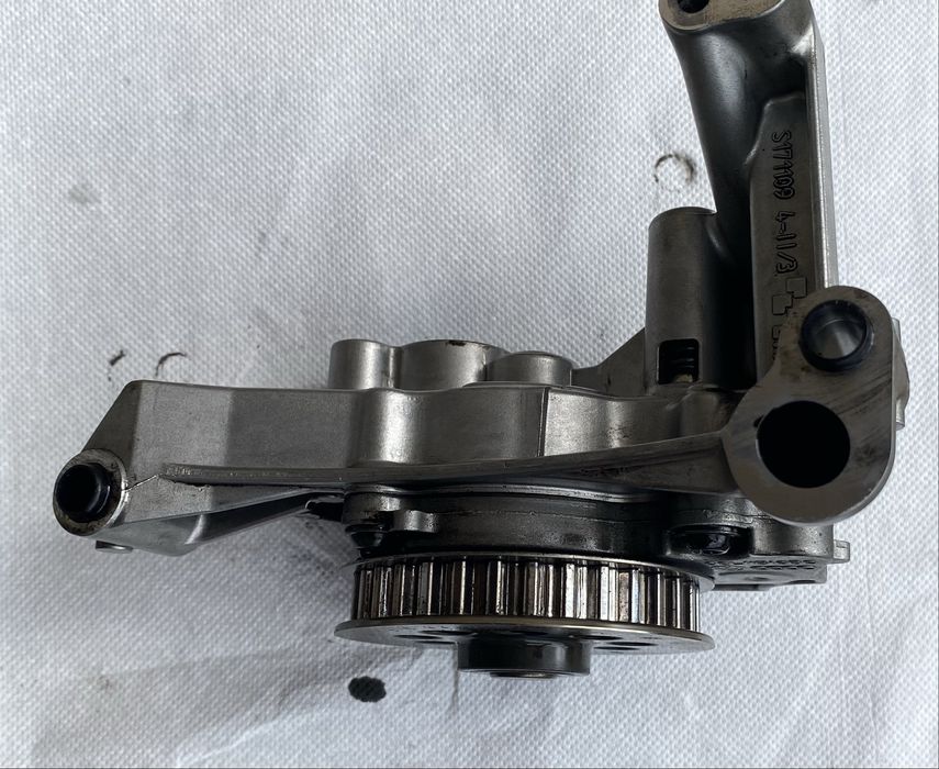 Pompa ulei 2.0 TDI CFHC 03L115105C – compatibilă VW Audi Skoda Seat