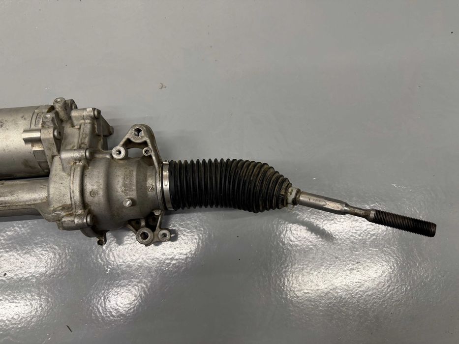 BMW G20 кормилна рейка 32105B72AB0