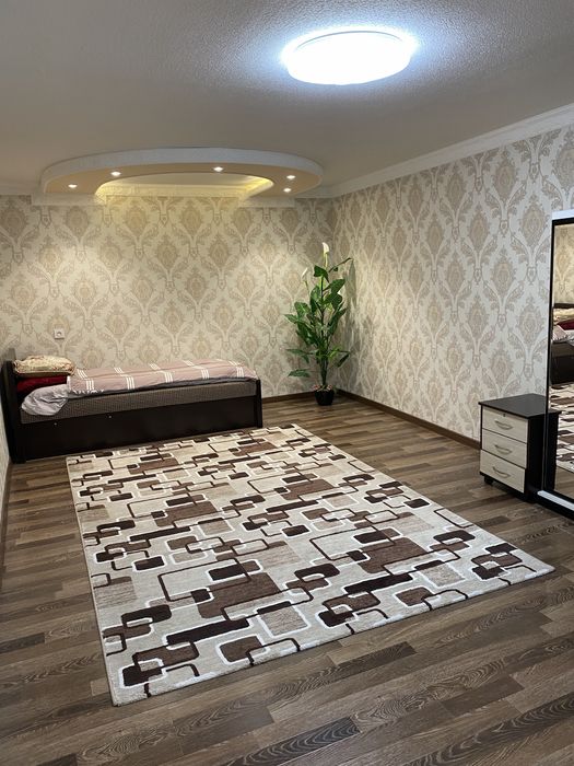 Чиназ 3-этажный дом 10 соток с ремонтом супер цена $135 000