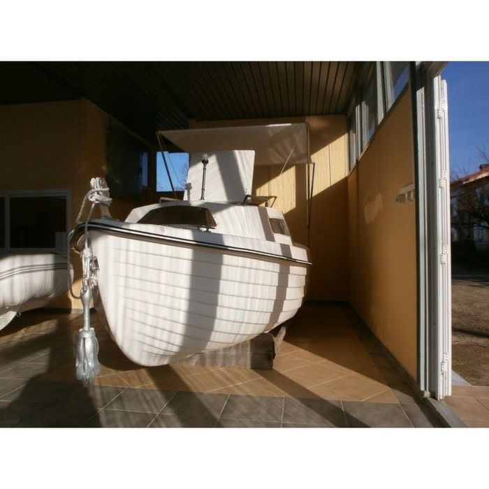 Моторна лодка с кабина Мечта-440М, рибарска лодка, разходка и