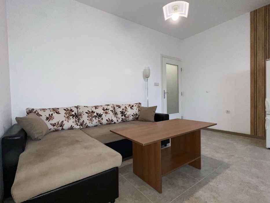 Дава се под наем Тристаен апартамент в София, Зона Б-5 - 65 кв.м за 600 € - Снимка #2