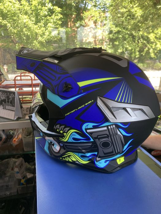 Нова Кросова Каска М// каска Крос Мотор M