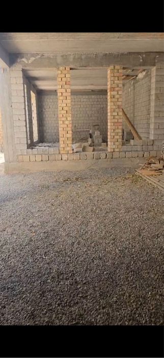 Продоеться  недостоенный дом,в Самарканде